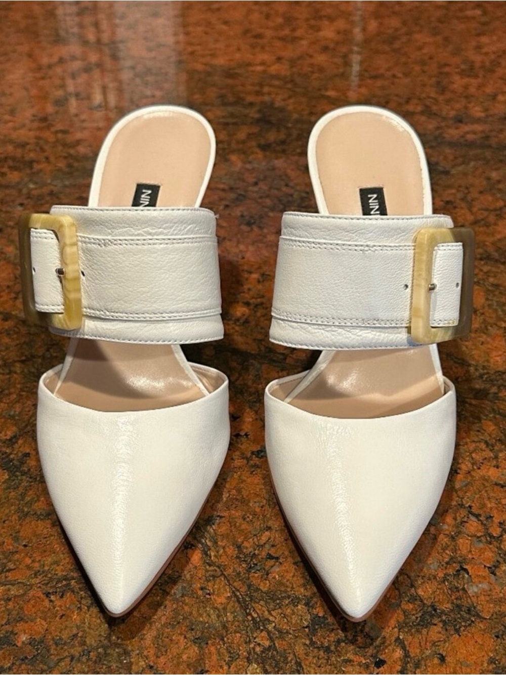 Nine West Mariterase White Pointed Leather Slide Heels. 8.5 NWT